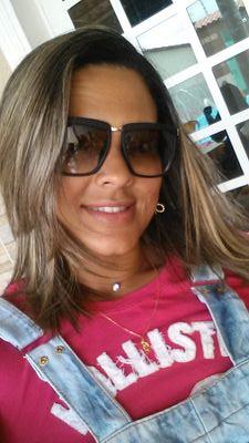 ••▬ Nαdα αdiαntα querer αpressαr αs coisαs,tudo vem αo seu tempo. Eu vivo, e vivo mesmo cada segundo aqui é importante, o essencial é ser feliz. ♪