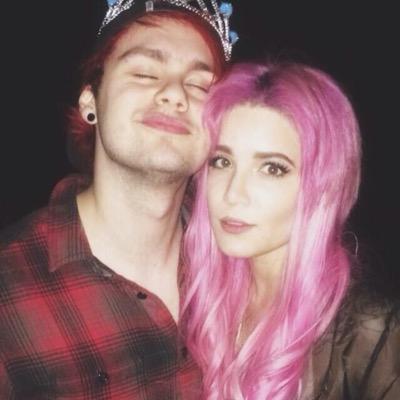 #vote5sos HALSEY IS MY LIFE