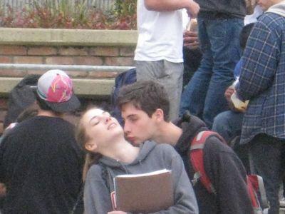 naran201033's profile picture. 