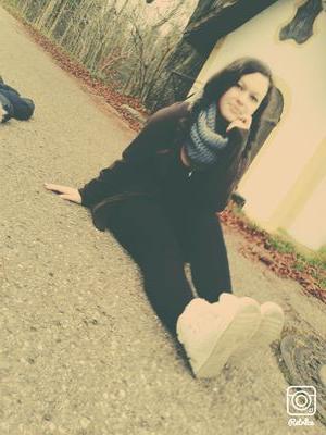 jil_aileen_oz's profile picture. Hello! ♥ Follow me and i follow back! ♥ Please make the white button blue! ♥ Whatsapp♥ Facebook♥ Instagram♥ Have a nice day! ♥