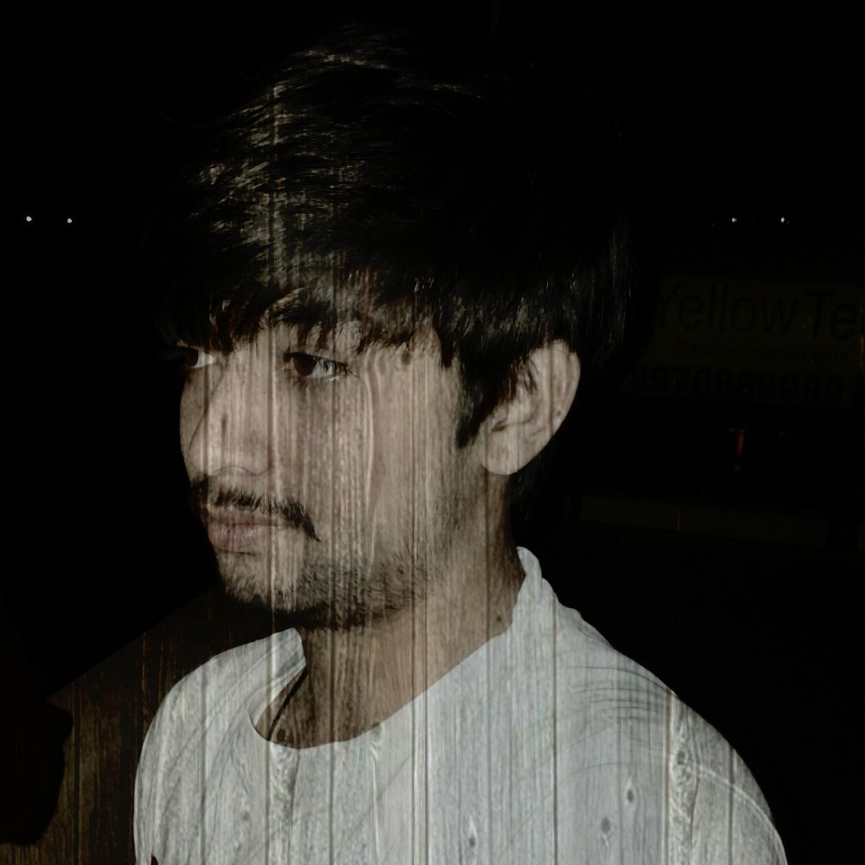 Akshaysv95's profile picture. 