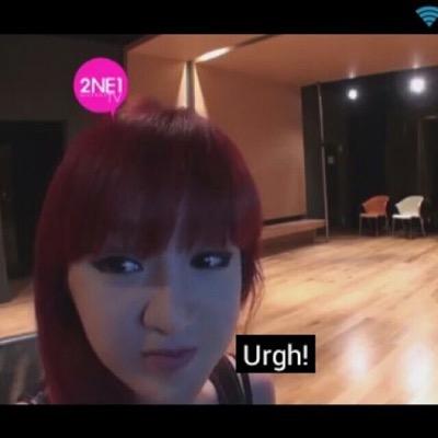I'm thai bot. Not real. Hi! What's up we' re 2NE1 !! I'm Park Bom »@haroobomkum« ไม่มีเจตนาทำให้ศลป.เสื่อมเสีย #หลุดเฟรมแฟมมิลี่ เริ่ม090612