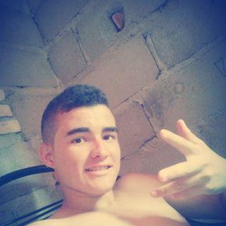 td poço na quele Que min fortalece !!!