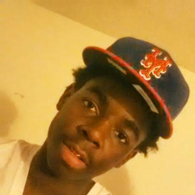 Young Rich Nigga From JVL , Trynna Make It Out Tha HJVLD