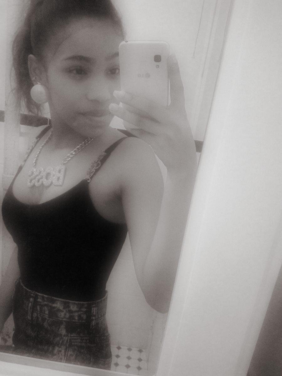 Ola Mi nOmbre Es Mαяιεℓ; ♡   #IG// @ItzSmurf07  I 3 Wine #T'AmO #Boo  #MyBooy °•°•°•Dariel Cruz•°•°•°•°