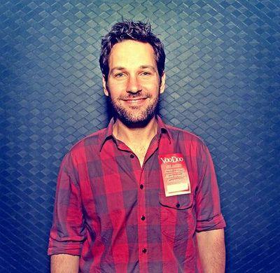 I don't consider myself a comedian because I don't really concern myself too much with jokes. #Anistudd #Paulifer  [RP||FL||NotCoolEnoughToBePaulRudd]