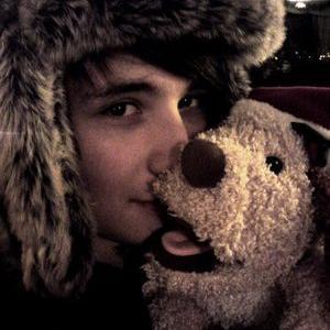 [heart eyes emoji intensifies] @danisnotonfire