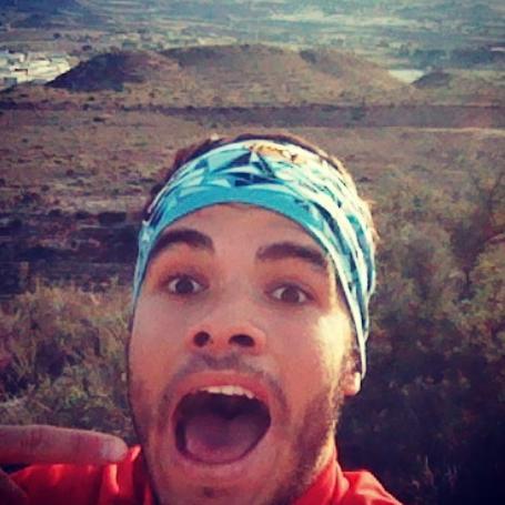 nicomeyer93's profile picture. Lo fácil está al alcance de todos, lo difícil solo está al alcance de unos pocos. #Intothewild