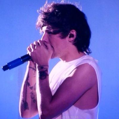 follow @75fringeharry and @kenziegrillette !