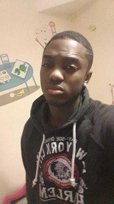 Que_Malice's profile picture. Add my instgram : official_malice 
Add kik : Que_malice
Add my bbm : 28AA1033 
Holla @me