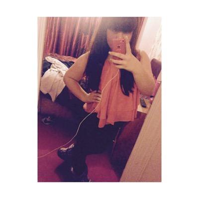 14 nottingham
snapchat; shan_2012
instagram; hola_its_shan