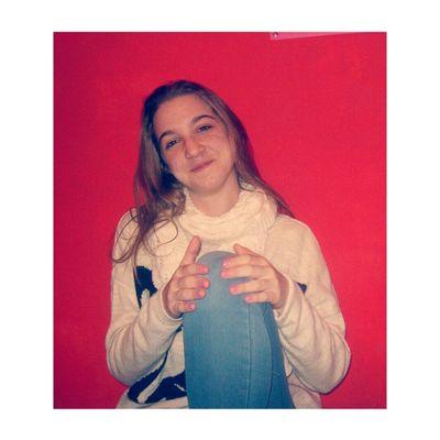 15.|| 7 de agosto del 99 ,Sevillana y de corazón Rojo y Blanco. Instagram: @andreasegura1999 // @churripitis5