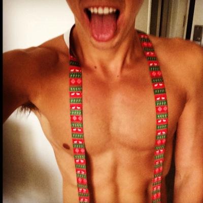 i just wanna make you as wet as the ocean baby. let's make love all night long. (Parody/Roleplay)