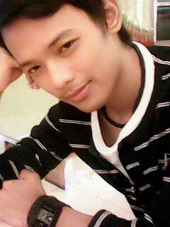 fuads16's profile picture. wong jawa