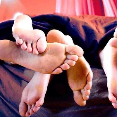 If you wish to meet other couples, let us place a pics or video on this page so other couples can find you . or swap pictures . no time wasters please