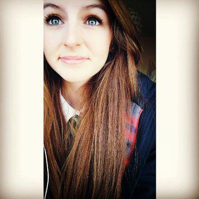 15, England
Kind of obsessed with bands
Bad at writing Bios  
uhh hi ツ