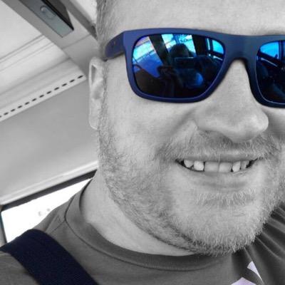 raytwotwitt's profile picture. 