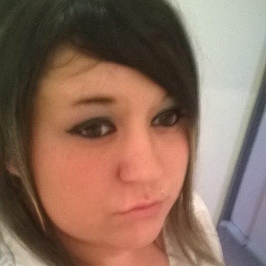 sandrasasa9's profile picture. 