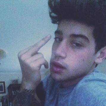 ☾If your gonna be two-faced, atleast make one of them a janoskian☽