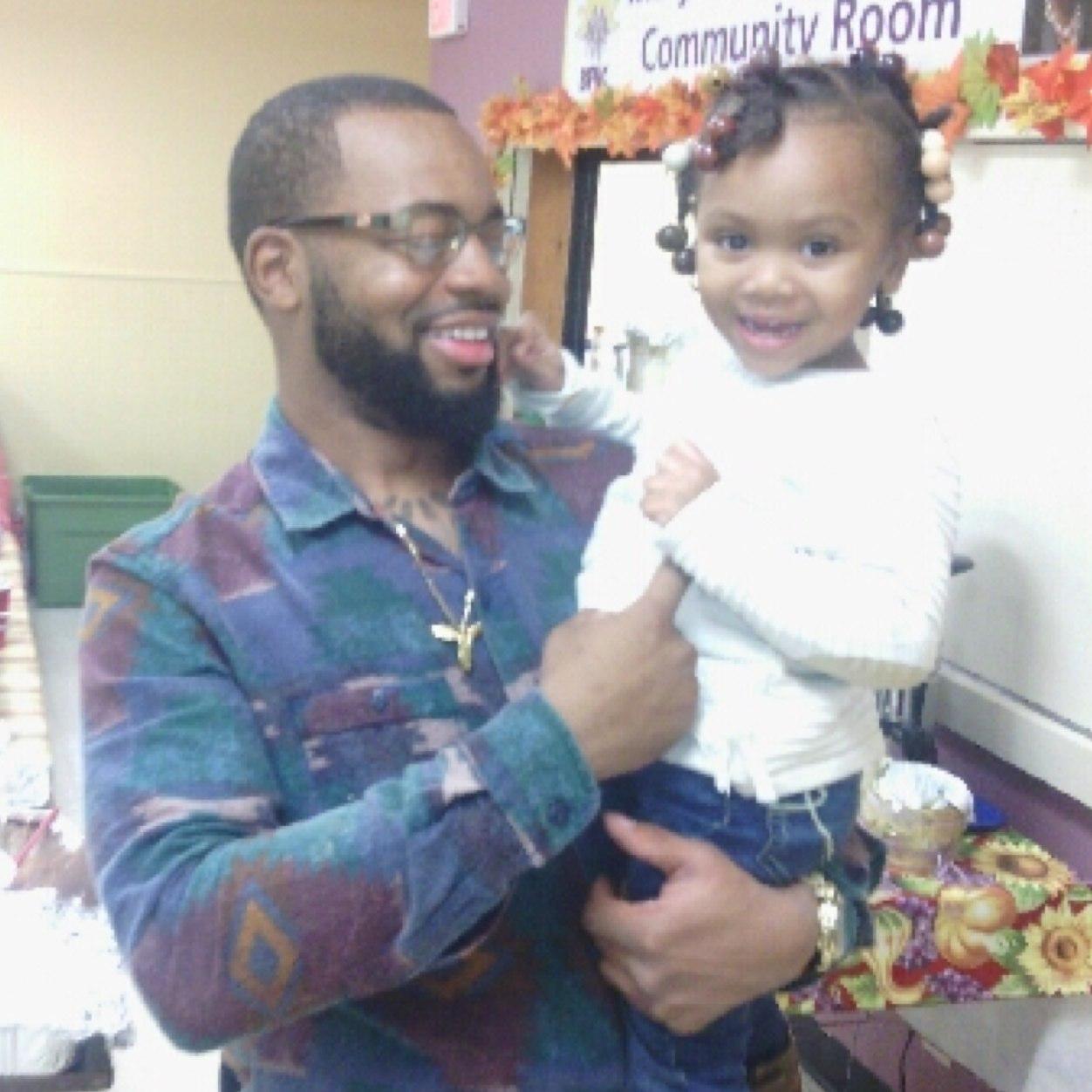 reallytho_ernn's profile picture. #TeamMaddox