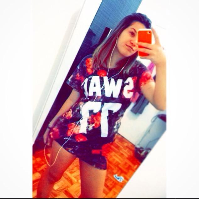 ⠀⠀⠀⠀⠀⠀⠀⠀⠀⠀⠀⠀⠀
1999// Porto Feliz -SP
Snap: flavinha_bear 
Insta: flaavia_dias