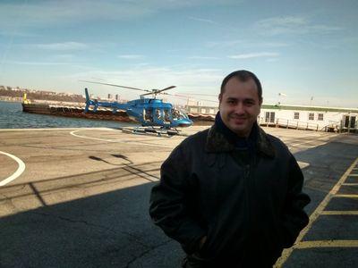 gonzorobles's profile picture. Amante del Turismo, enamorado de Mexico y agradecido con USA. Con turbosina en las venas y fortaleciendo puentes sobre los muros