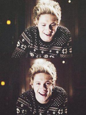 Want Niall Follow bc he make me alive.