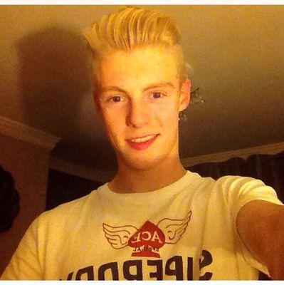 hi boys im Matt. I like bros and freddie mercury. despite rumours I was never the milky bar kid however does anyone has his number??