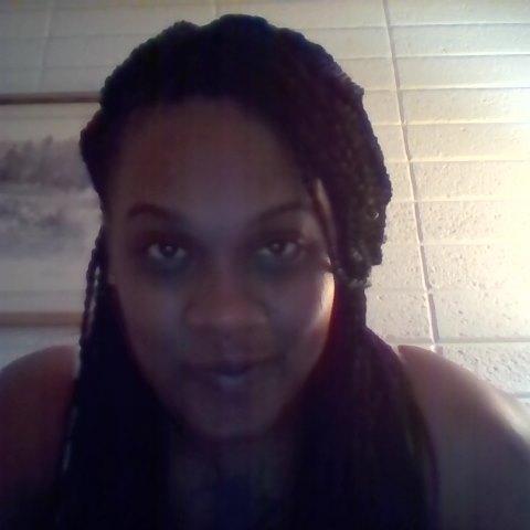I am a 27 year old...born on Valentine's Day...*~Aquarius Baby~*...I enjoy music...dancing...singing...writing poetry...