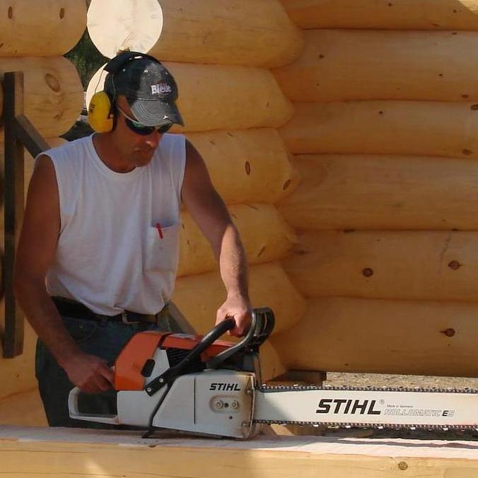 FlynnLogHomes's profile picture. Flynn Log Homes is owned and operated by James Flynn. Flynn Log Homes has been designing and building hand-crafted log homes for more than 25 years.