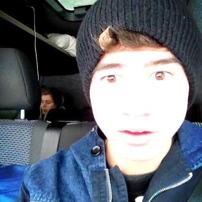 hey you sexy thing I gave you this free follow from @wildxirwinx x please go follow @lmaooCalumm tysm ilysfm
