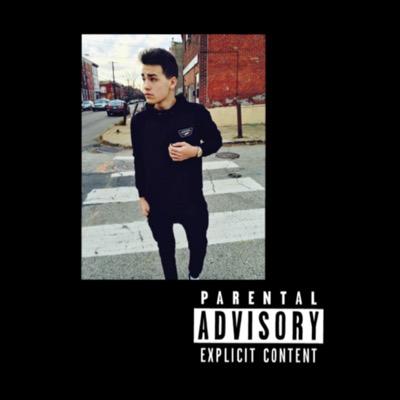 jacob/jacob
   please click the link in my bio for me to win tickets for the jingle ball