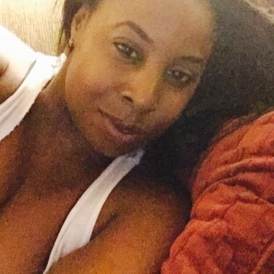 MissMeak's profile picture. Swallow My Swag