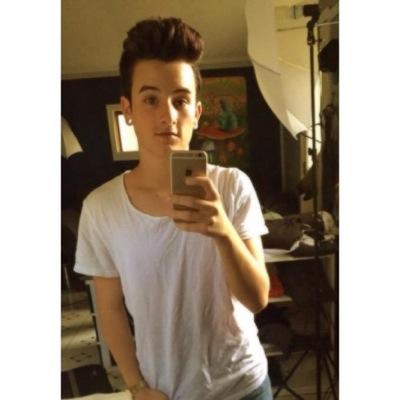 JaretsFanArmy's profile picture. Monophobia: n. is an acute fear of being alone or to cope without a specific person, or perhaps any