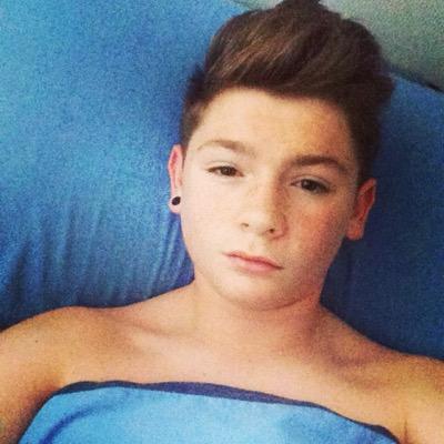 Ps4 / psn louthegr8 / fifa / COD /14/COYI Eminem. /