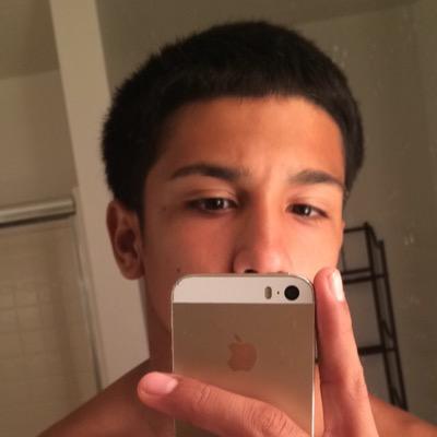 jaaayyyrr's profile picture. football is EVERYTHING