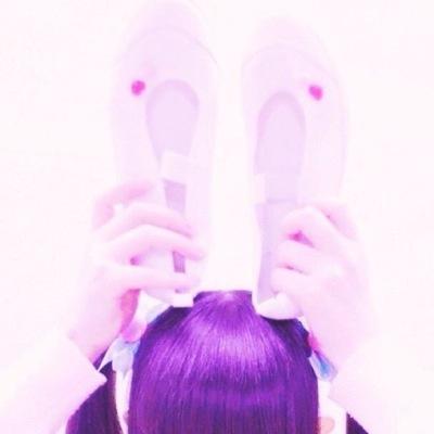 @kuua_xo の旦那/アニメ/二次元/声優/歌い手さん/ボカロ//深夜アニメ全般的に見てる/相互希望の方はリプくれフォロバする。
