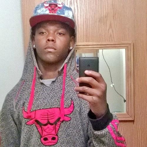 ♎FLY NIGGAZ DO FLY THINGZ♎™   http://t.co/qRLhNR6HWD✈  Follow ya boa. For a follow back.