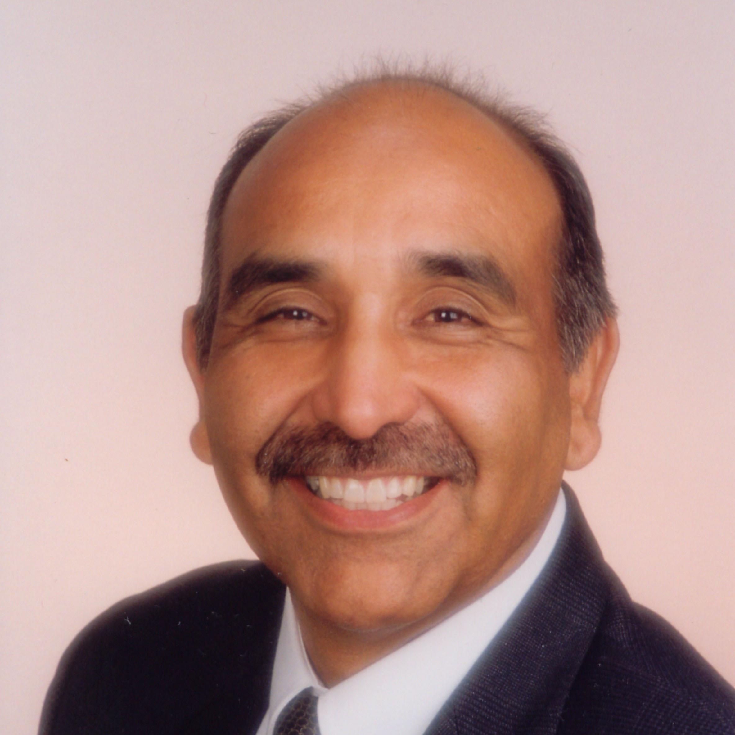 Educator, Speaker, Consultant, Changer of Lives. Keynoted MN Employee Relations, Corrections, State House and Senate. Father of 4. Lover of Pico de Gallo.
