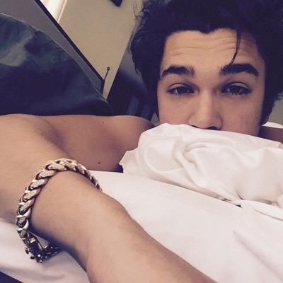 Mahones_the_bae's profile picture. Austin Carter Mahone❤️ Followed 10-14-14❤️ 5sos✌️❤️