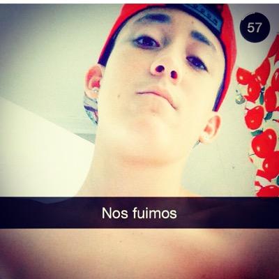Instagram: carloscollazoreyes
kik: colla_15
snapchat: abdiell-collazo