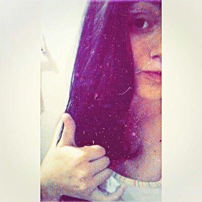 A gente sonha a vida inteira e só acorda no fim.✨