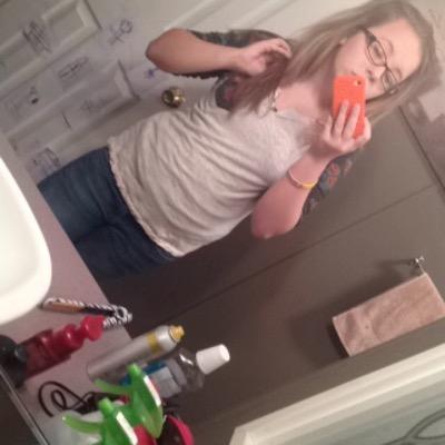 kennedybretz_'s profile picture. 8th grade// northbaltimore// whowenation//