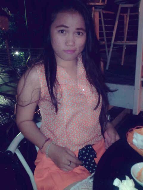 KhakaRatih's profile picture. 