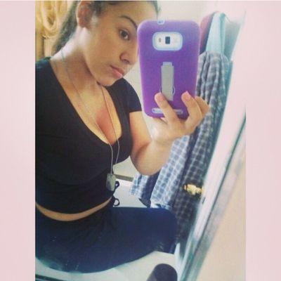 getlike_des's profile picture. Snapchat - topfivepretty IG : getlike.des
fb : Destiny Hernandez