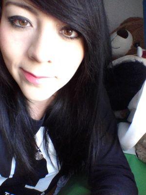 Cecy_Bautista12's profile picture. A la verga lo que no sirva lml