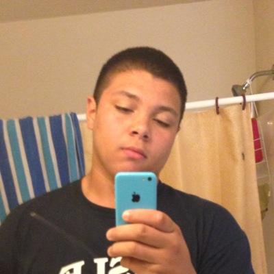 6'4'' teddy bear
The D-line is where it's at 
Jay da bro