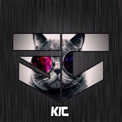 Trickshotter | Sniper | 18 | Check out the Simple Clan on Youtube(: