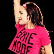 i support the better bella sister brie danielson team brie mode forever brie is my idol instagram @supportingbrie love you brianna @bellatwins xoxo