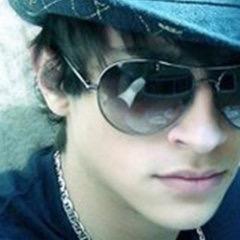 Alishahali9's profile picture. I love mama